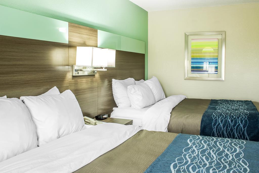 Comfort Inn Dunn Near I-95 Extérieur photo